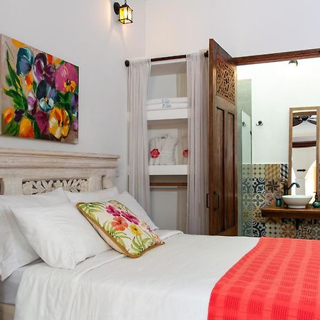 Casa Ensueno Hogar Boutique Hotel Гуадуас Екстериор снимка