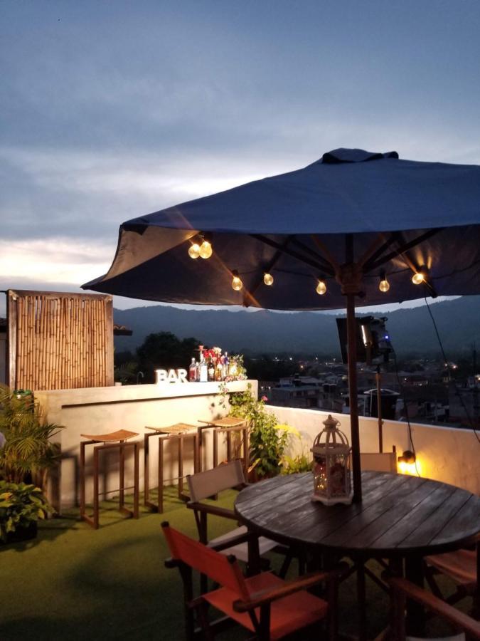 Casa Ensueno Hogar Boutique Hotel Гуадуас Екстериор снимка