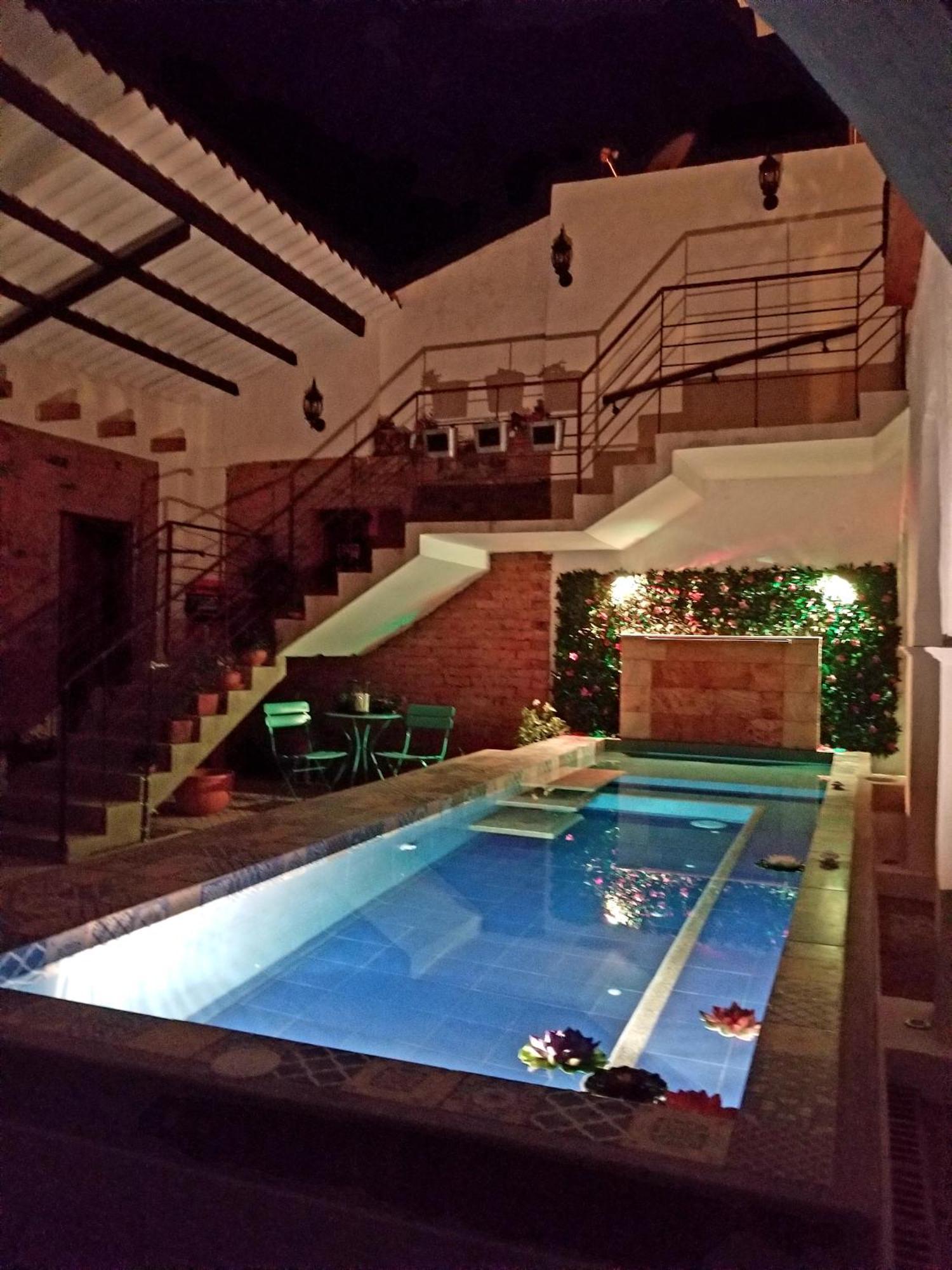 Casa Ensueno Hogar Boutique Hotel Гуадуас Екстериор снимка