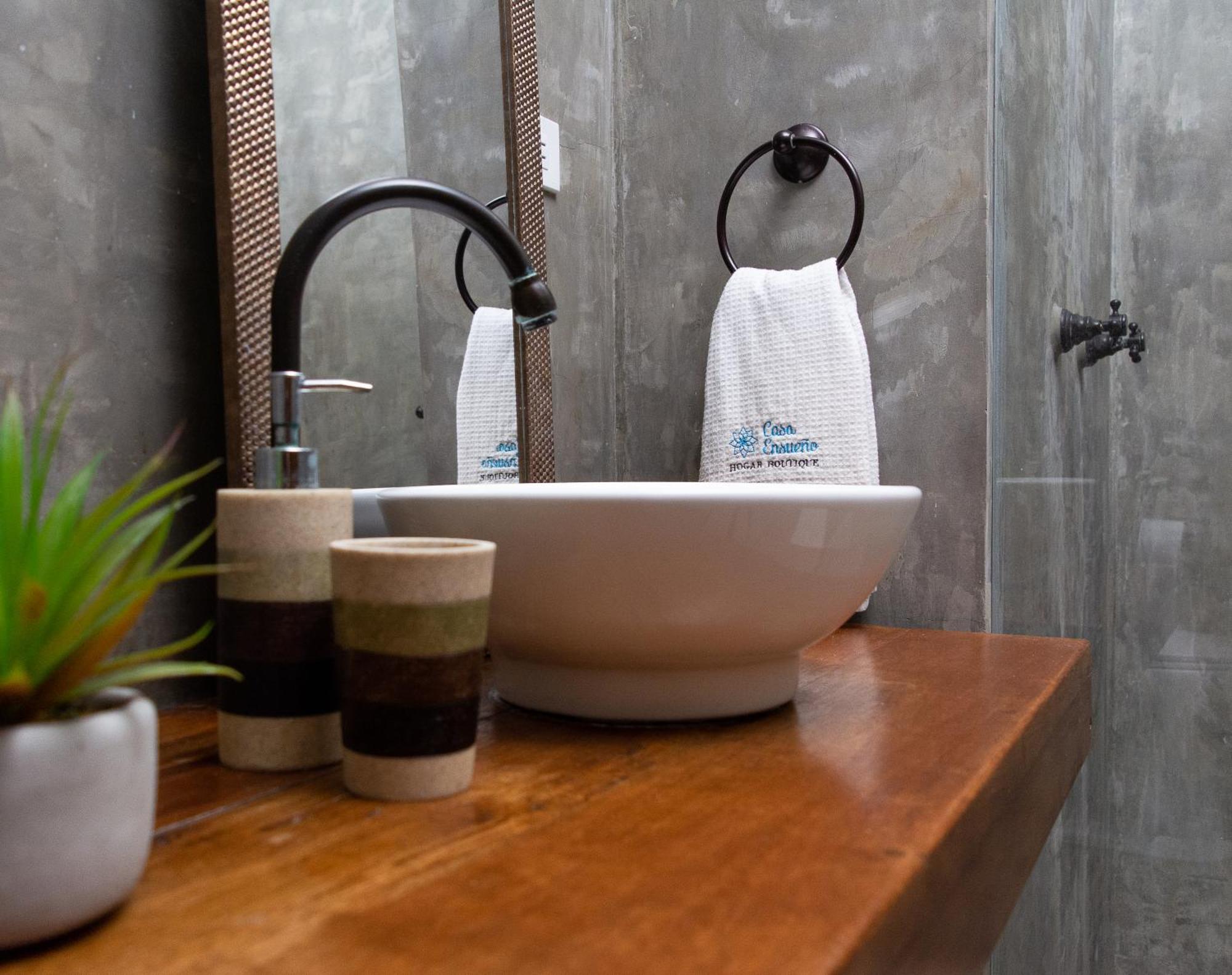 Casa Ensueno Hogar Boutique Hotel Гуадуас Екстериор снимка