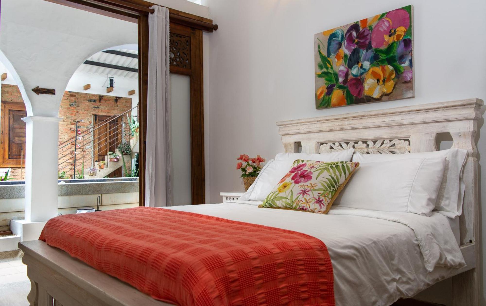 Casa Ensueno Hogar Boutique Hotel Гуадуас Екстериор снимка